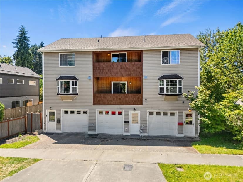 Property photo for 7703 11 Avenue Sw, Seattle