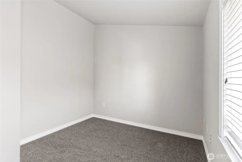 Property photo for 7703 11 Avenue Sw, Seattle photo 18