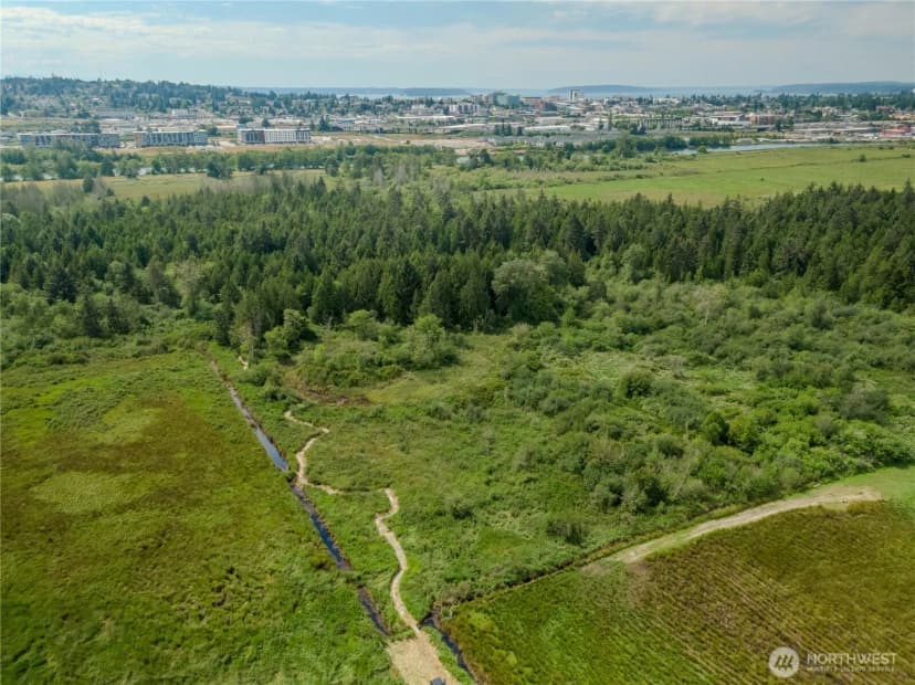 Property photo for 0 43rd Avenue Se, Everett