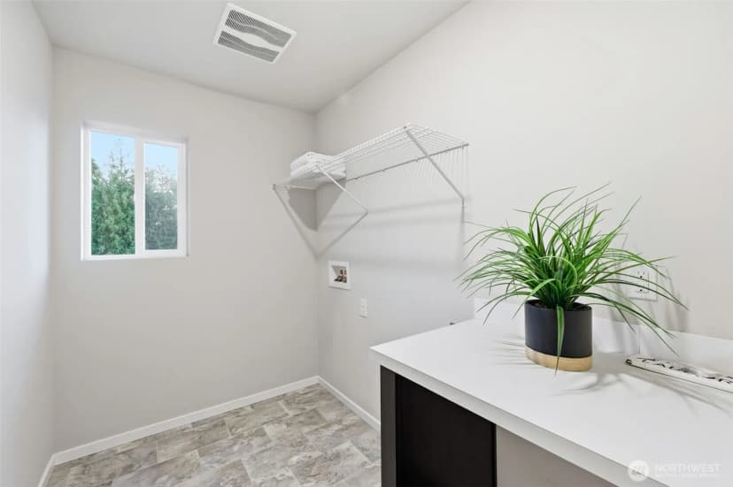 Property photo for 2045 81st Avenue E, Edgewood photo 30