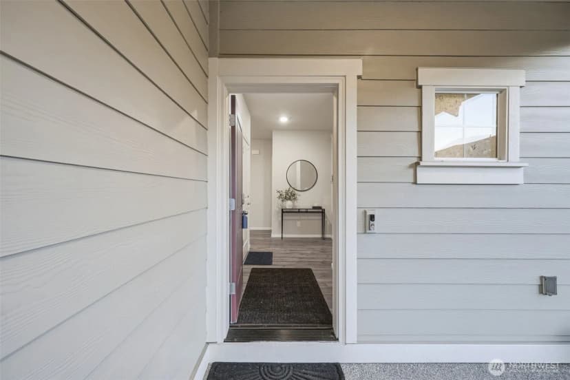 Property photo for 2045 81st Avenue E, Edgewood photo 7