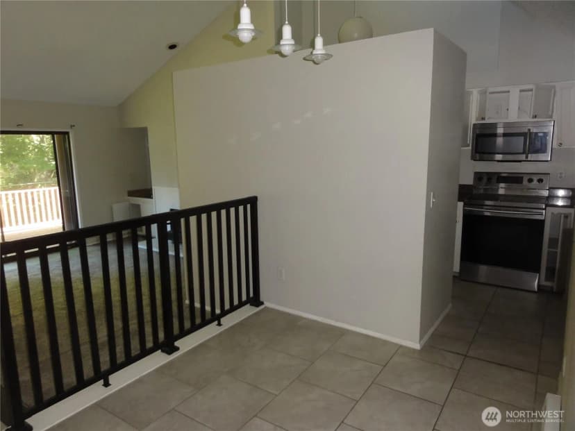 Property photo for 11520 Se 175th Street, Renton photo 6
