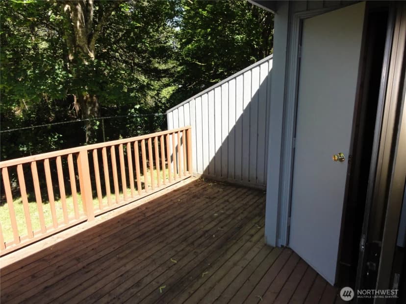 Property photo for 11520 Se 175th Street, Renton photo 10