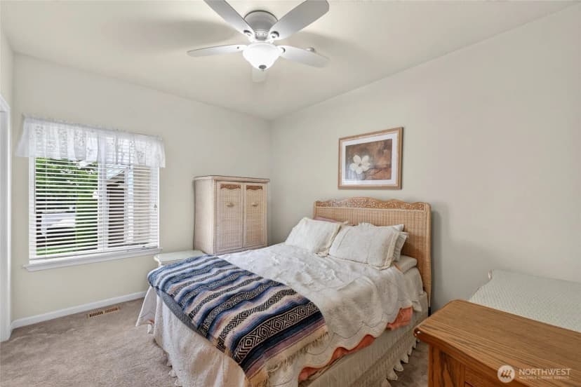 Property photo for 1301 67th Street Se #5c, Auburn photo 18