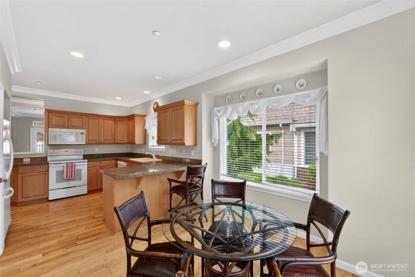 Property photo for 1301 67th Street Se #5c, Auburn photo 6