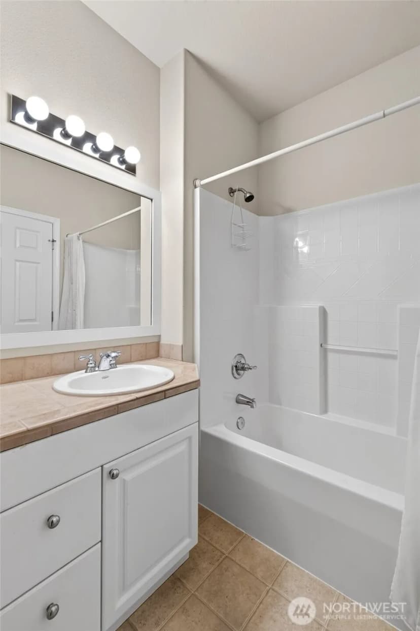 Property photo for 1301 67th Street Se #5c, Auburn photo 16