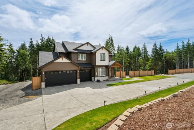 Property photo for 917 Tiedman Road Nw, Lakebay photo 2