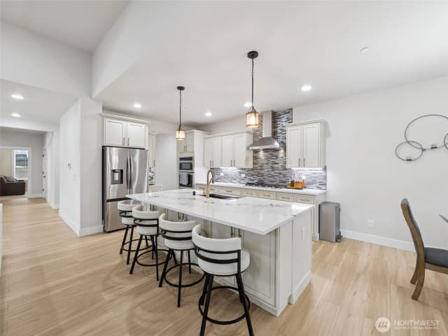 Property photo for 917 Tiedman Road Nw, Lakebay photo 5