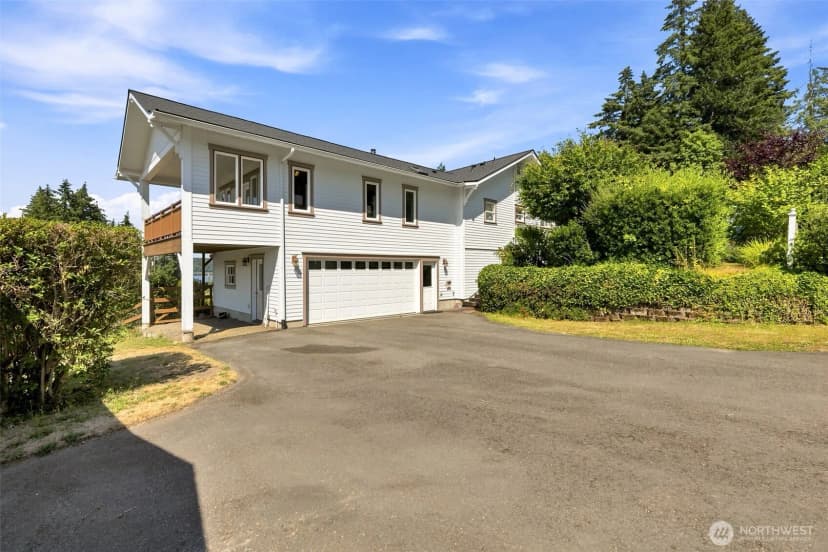 Property photo for 9931 Johnson Point Road Ne, Olympia photo 30