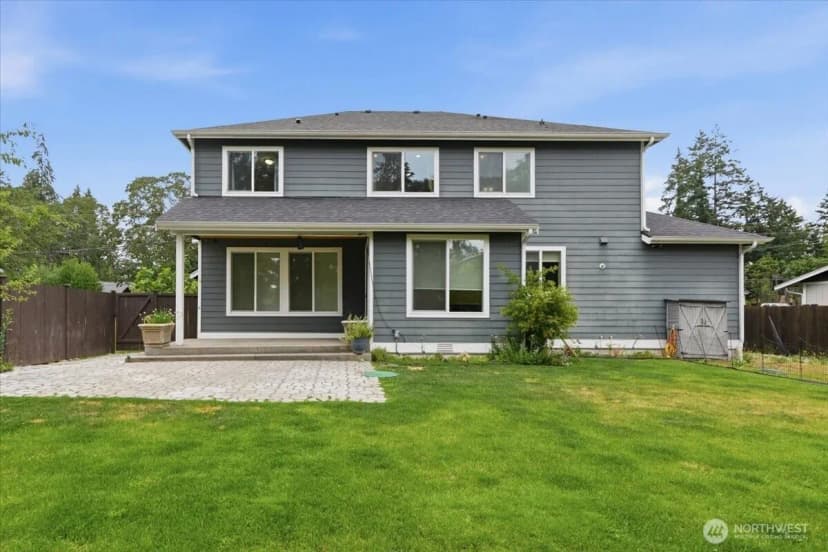 Property photo for 8316 Wildwood Avenue Sw, Lakewood photo 13