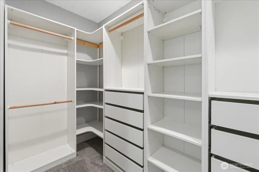 Property photo for 8316 Wildwood Avenue Sw, Lakewood photo 21