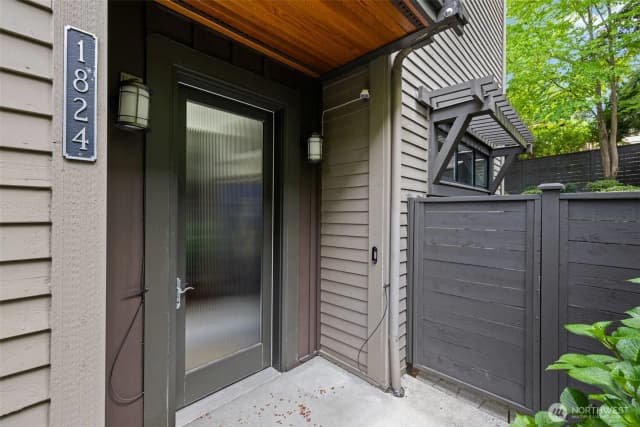 Property photo for 1824 Market Street, Kirkland photo 3