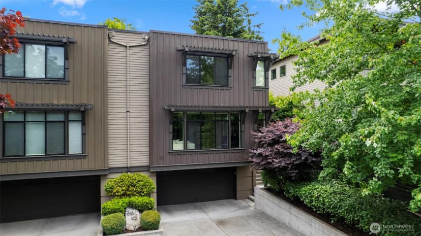 Property photo for 1824 Market Street, Kirkland photo 2
