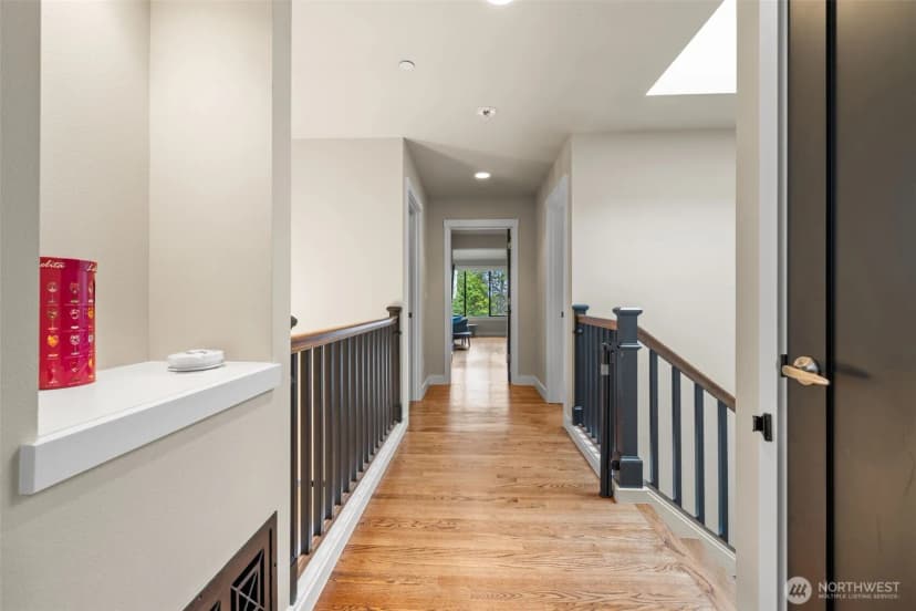 Property photo for 1824 Market Street, Kirkland photo 17