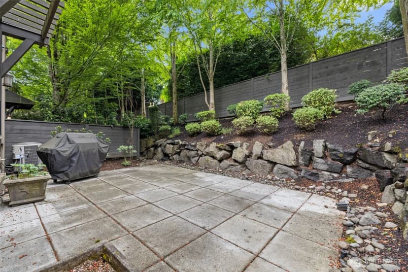 Property photo for 1824 Market Street, Kirkland photo 36