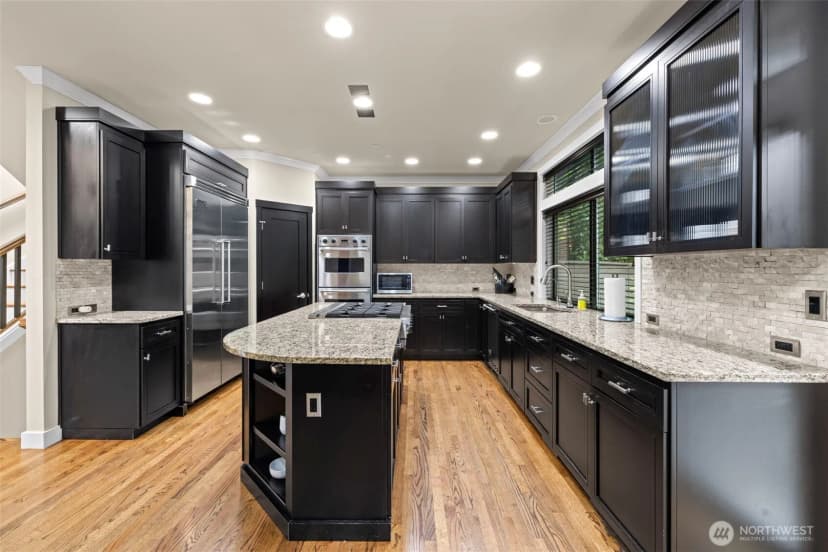 Property photo for 1824 Market Street, Kirkland photo 12