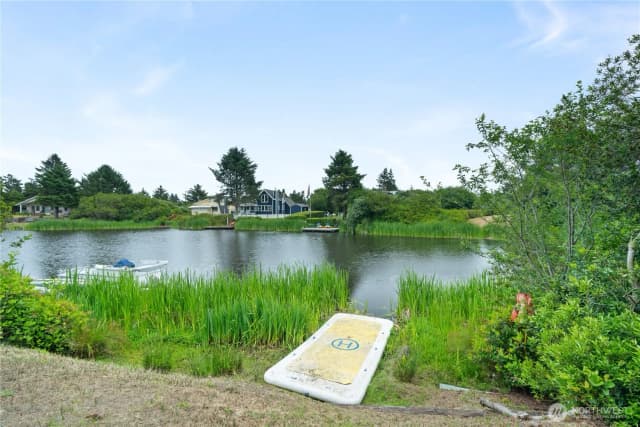 Property photo for 359 Goeduck Loop Sw, Ocean Shores photo 5