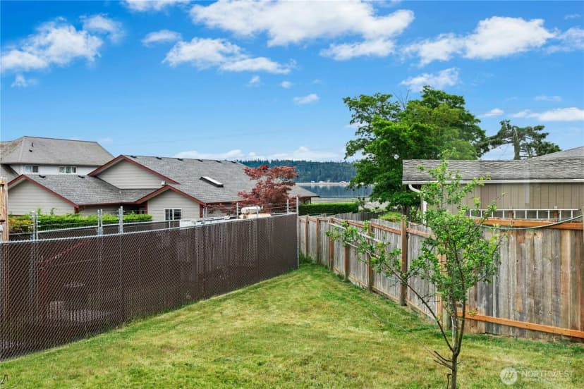 Property photo for 801 Walker Avenue, Oak Harbor photo 24
