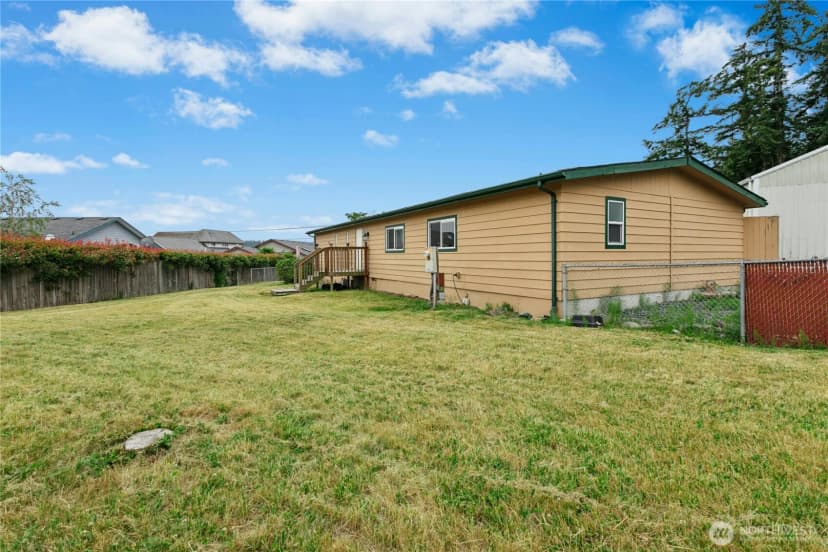 Property photo for 801 Walker Avenue, Oak Harbor photo 23