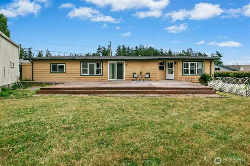 Property photo for 801 Walker Avenue, Oak Harbor photo 21