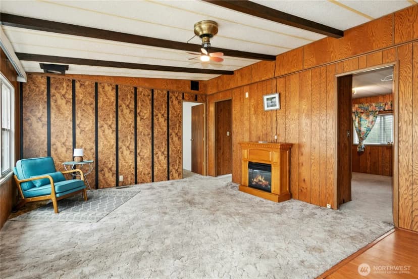 Property photo for 801 Walker Avenue, Oak Harbor photo 12