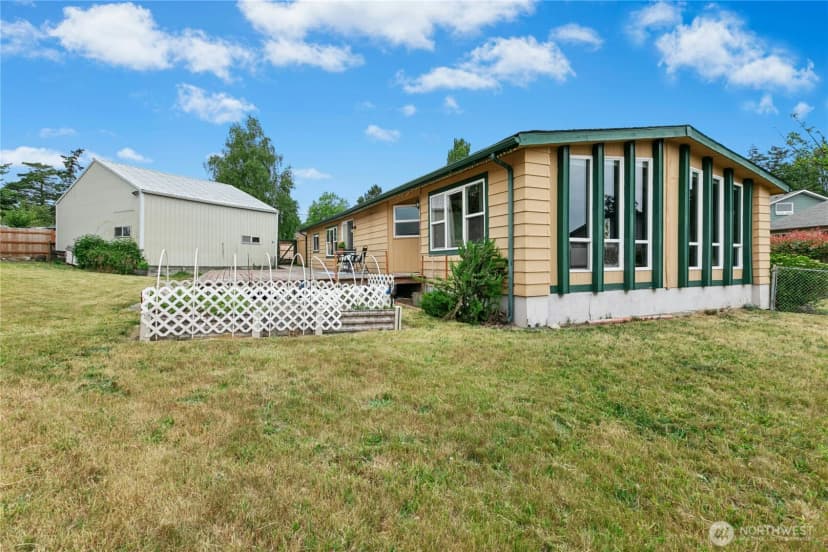 Property photo for 801 Walker Avenue, Oak Harbor