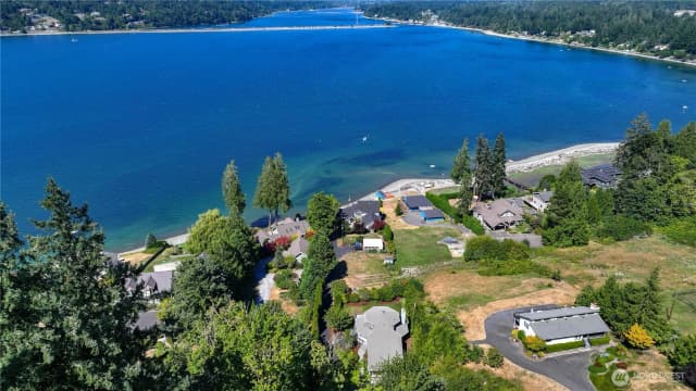 Property photo for 6921 120th Street Nw, Gig Harbor photo 4