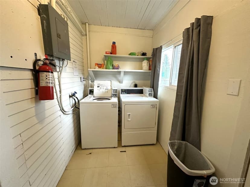 Property photo for 2519 Baker Avenue, Everett photo 32