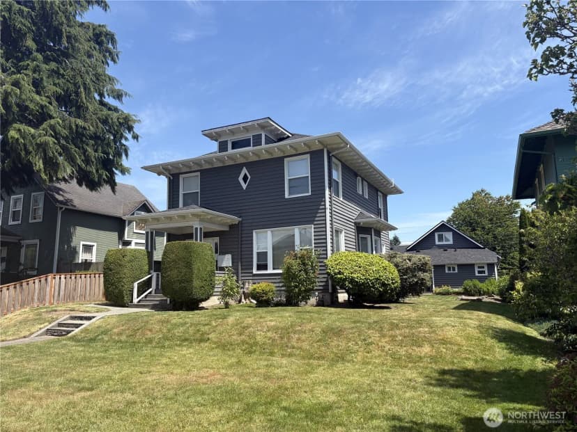 Property photo for 2519 Baker Avenue, Everett