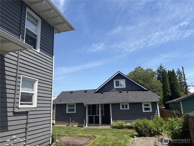 Property photo for 2519 Baker Avenue, Everett photo 3