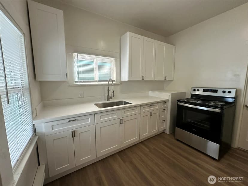 Property photo for 2519 Baker Avenue, Everett photo 12