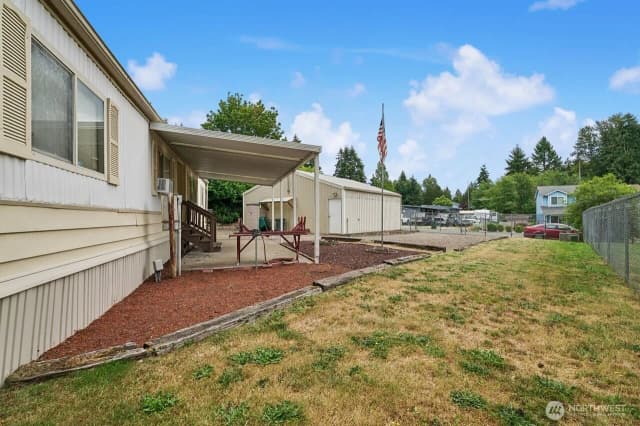 Property photo for 11506 204th Avenue E, Bonney Lake photo 3