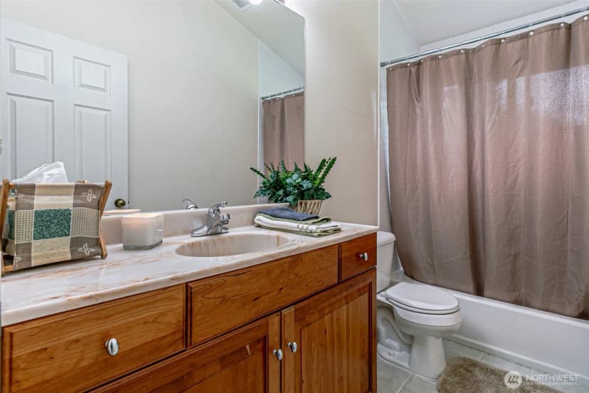 Property photo for 26044 Se 192nd Street, Maple Valley photo 20