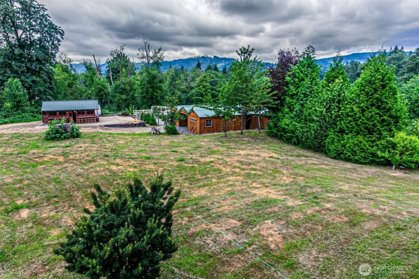 Property photo for 26044 Se 192nd Street, Maple Valley photo 39