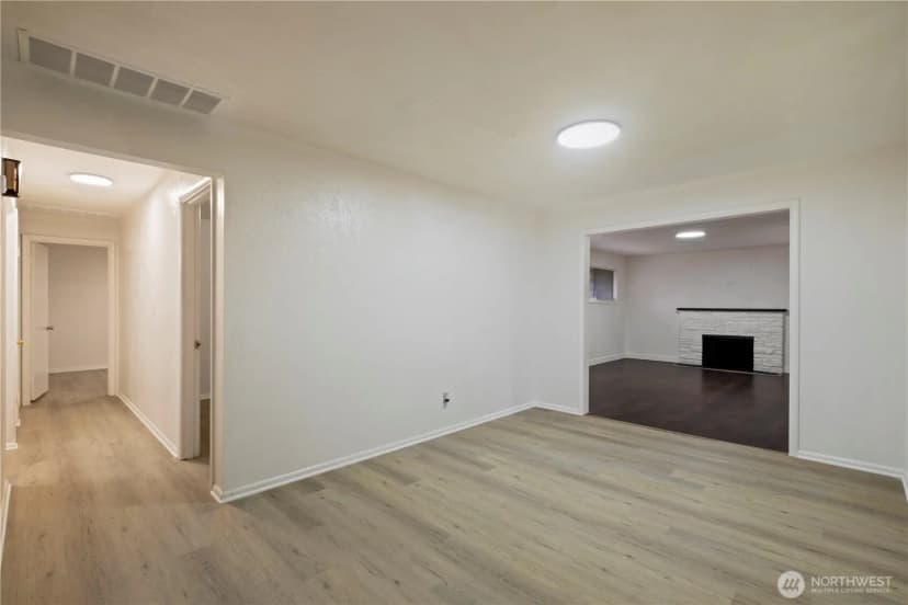 Property photo for 8408 121st Street Sw, Lakewood photo 22