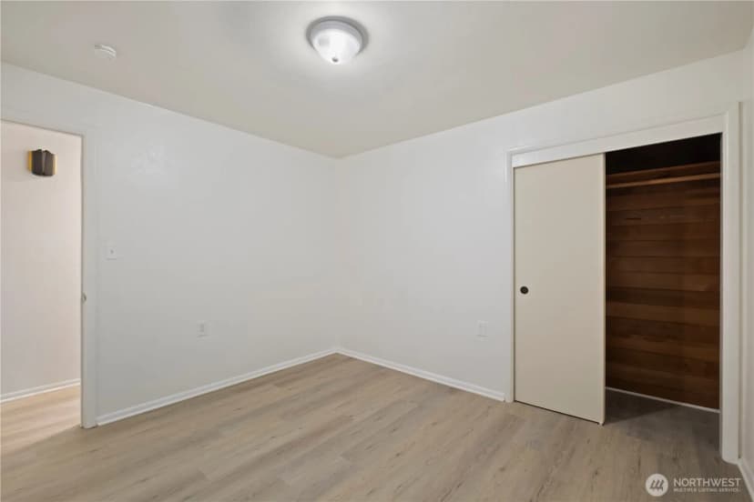 Property photo for 8408 121st Street Sw, Lakewood photo 14