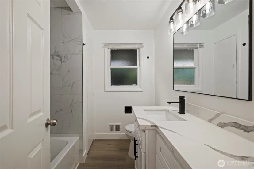 Property photo for 8408 121st Street Sw, Lakewood photo 15