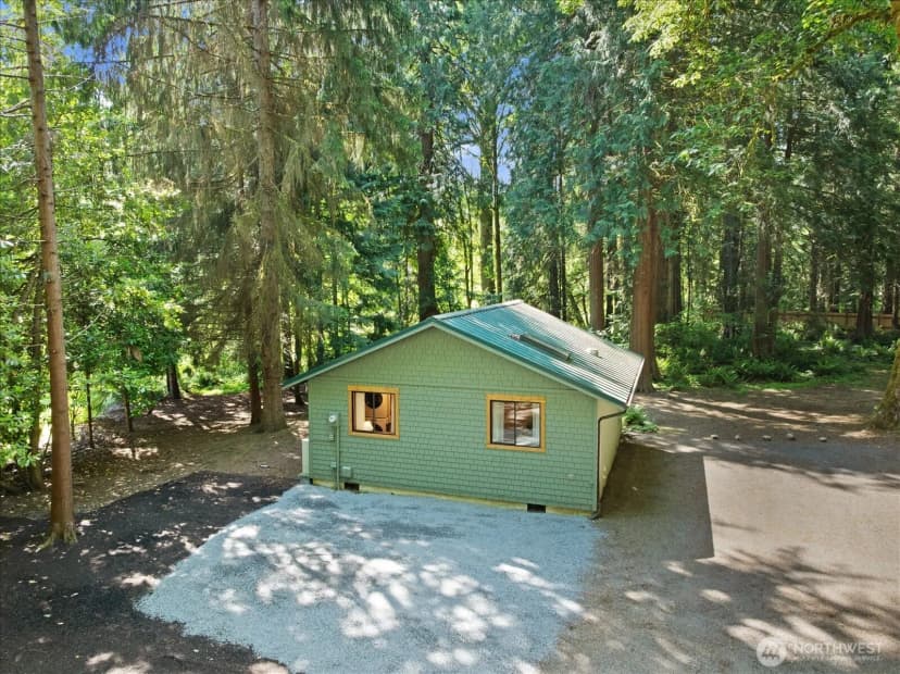Property photo for 20019 Ne 148th Street, Woodinville photo 32