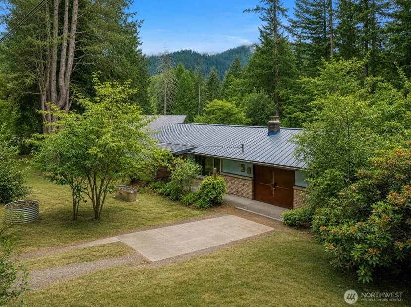 Property photo for 9429 240th Avenue Se, Issaquah photo 19