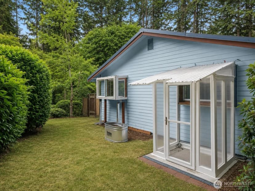 Property photo for 9429 240th Avenue Se, Issaquah photo 16
