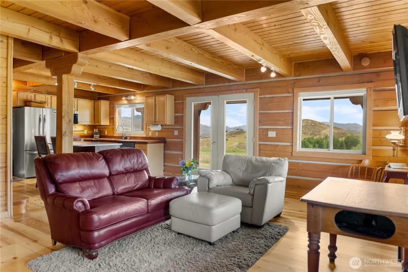 Property photo for 135 Hamilton Ranch Loop, Winthrop photo 8