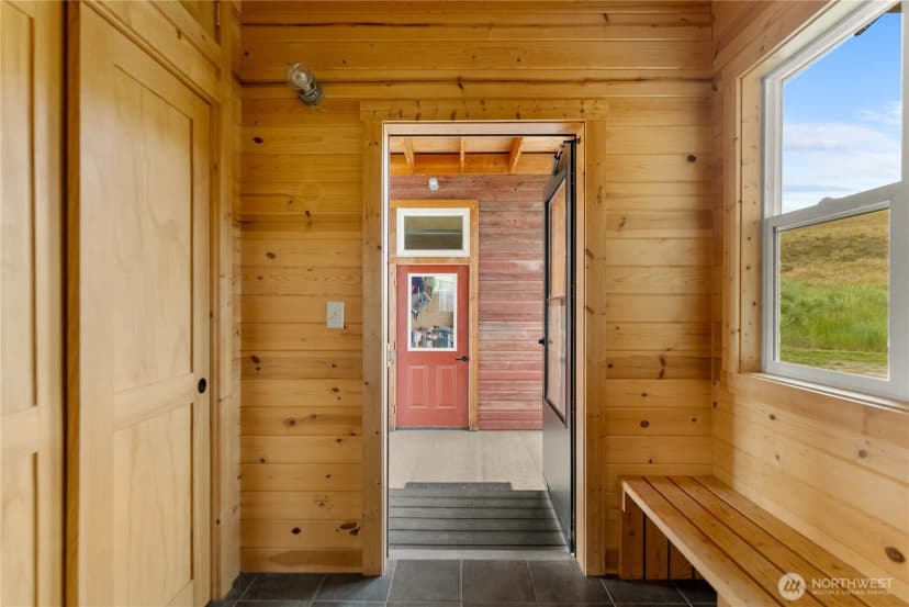 Property photo for 135 Hamilton Ranch Loop, Winthrop photo 6