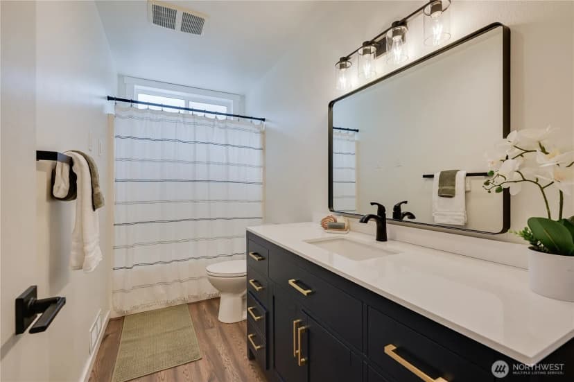 Property photo for 26504 33rd Avenue Ne, Arlington photo 19