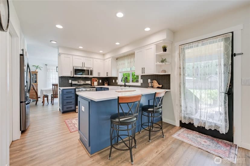 Property photo for 26504 33rd Avenue Ne, Arlington photo 12