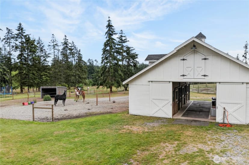 Property photo for 955 Doyle Lane, Oak Harbor photo 31