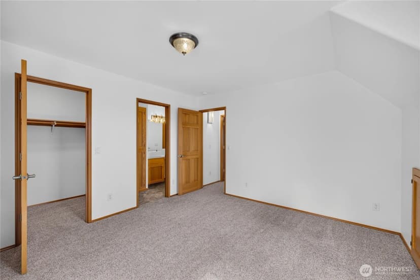 Property photo for 955 Doyle Lane, Oak Harbor photo 27