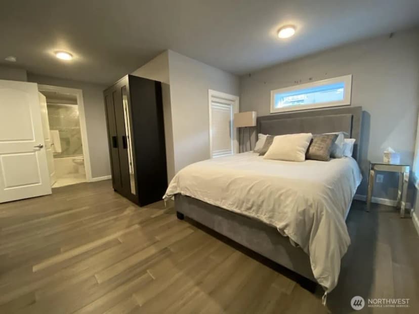 Property photo for 2726 N 30th Street, Tacoma photo 15