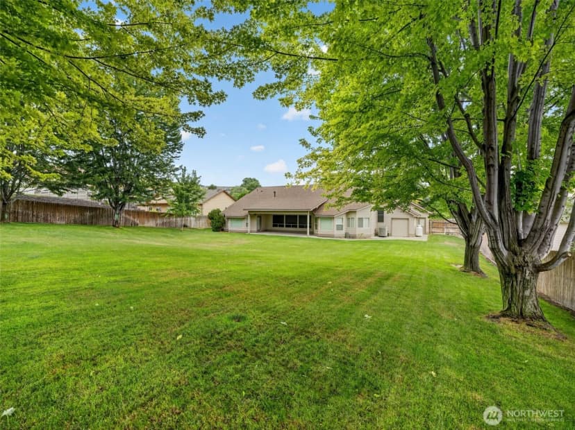 Property photo for 361 Rachel Road, Kennewick photo 37