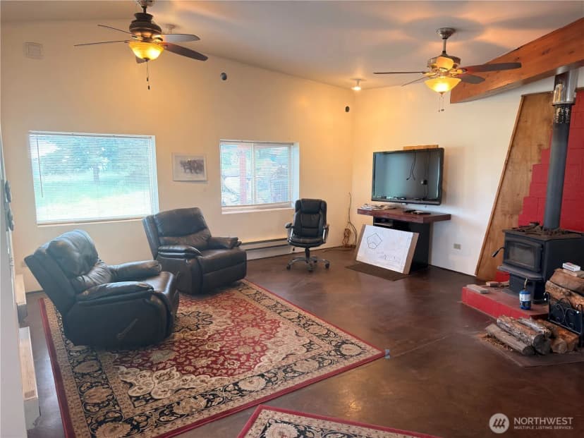 Property photo for 12 S Teal Lake Road, Oroville photo 4