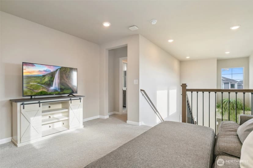 Property photo for 20438 Se 256th Street, Covington photo 15
